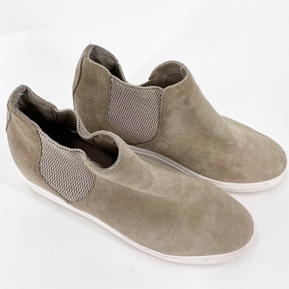 ✅‎ Steve Madden Beige Brown Suede Sultan Chelsea Wedge Sneaker size 8 - Picture 2 of 7